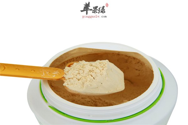 常喝蛋白粉营养丰富有好处也有坏处