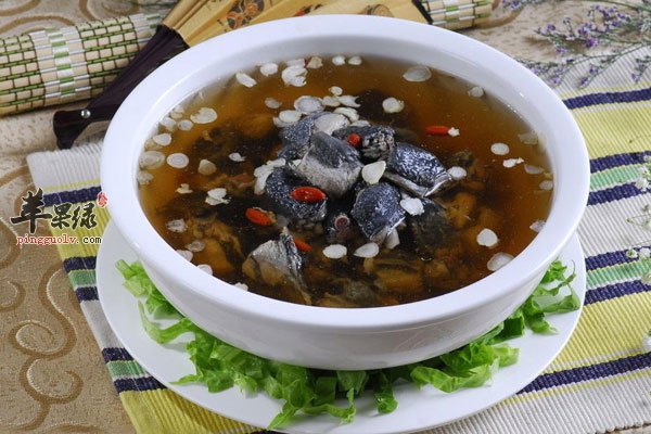 寒冷要多吃温性食物 枸杞是首选