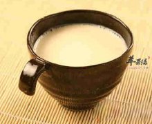 【豆浆怎么喝才健康】喝豆浆的方法