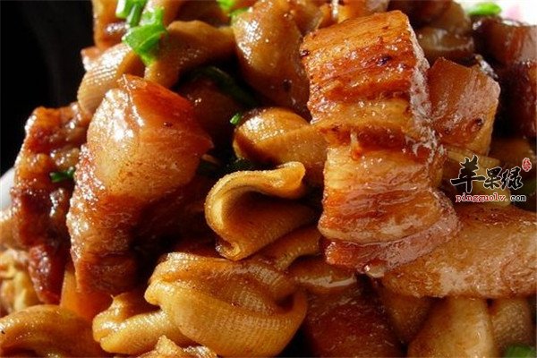 野猪肉炖千张结——促进食欲