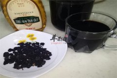 桑葚搭配百合滋补肝肾防便秘助消化