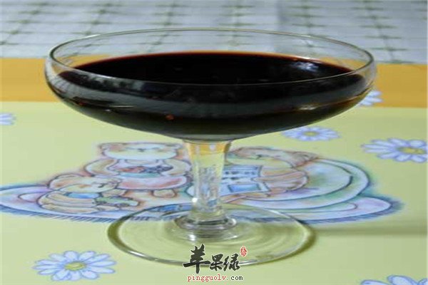 桑葚子泡酒4.jpg