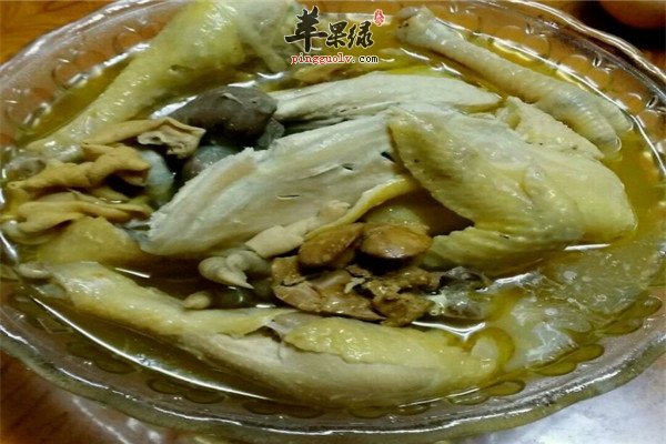 黑豆牛蒡炖鸡汤1.jpg