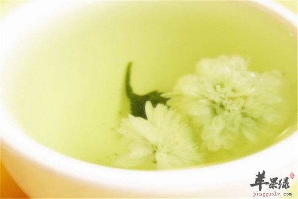 喝茉莉花茶4.jpg