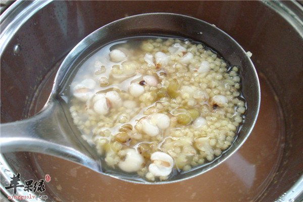 薏米绿豆粥1.jpg