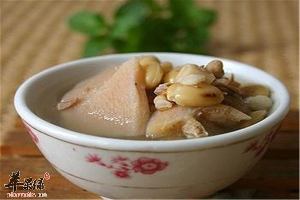 三花薏米炒扁豆瘦肉汤2.jpg