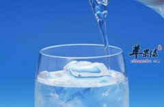 喝苏打水有助于养胃你知道吗