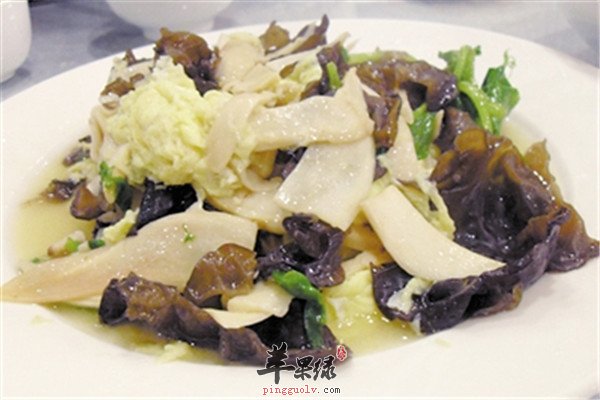 鸡腿菇炒鸡蛋——促进消化提高免疫力