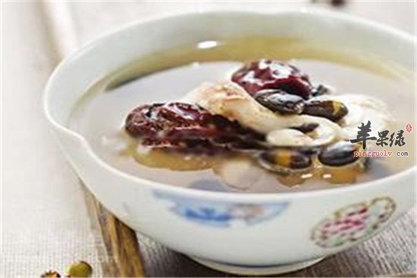 玉米须白茅根汤1.jpg