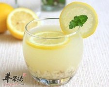 我们平时晚上喝柠檬水好吗