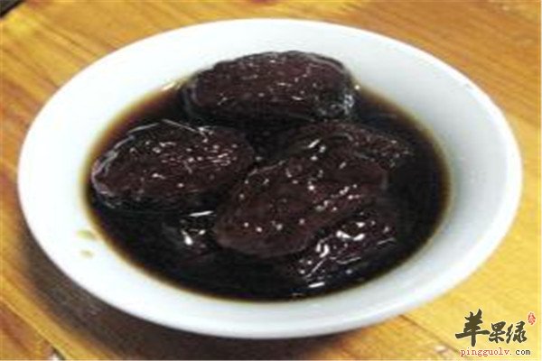 黄酒泡黑枣.jpg