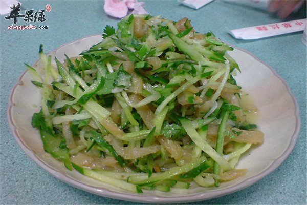 牛膝拌海蜇丝瓜——补肝益肾降压