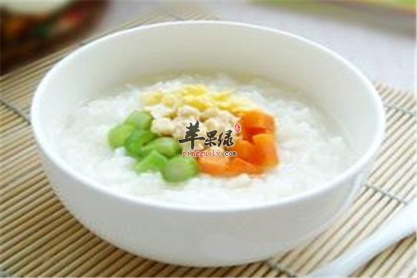 橄榄胡萝卜粥——养肝明目清热
