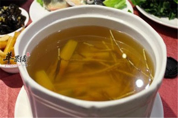 茅根甘蔗糖水1.jpg