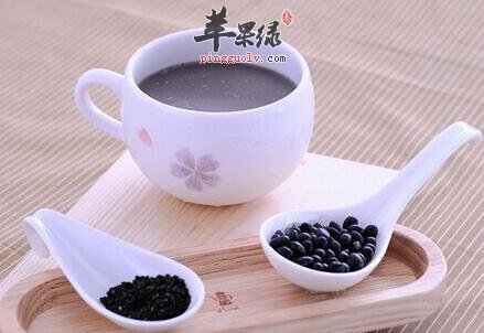 黑豆豆浆补肾抗衰效果可谓是一绝