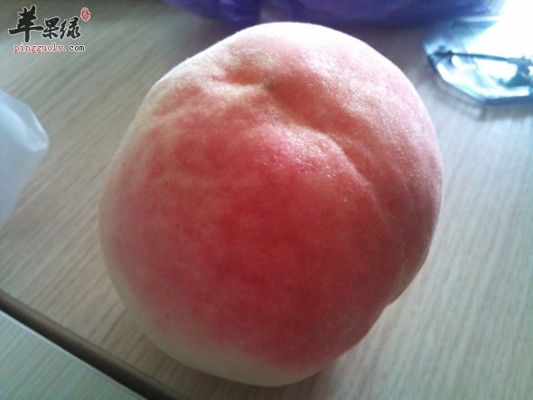多吃桃子可以帮助我们治疗很多病症