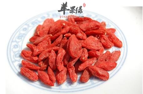男性吃枸杞好处多 能明目抗衰老