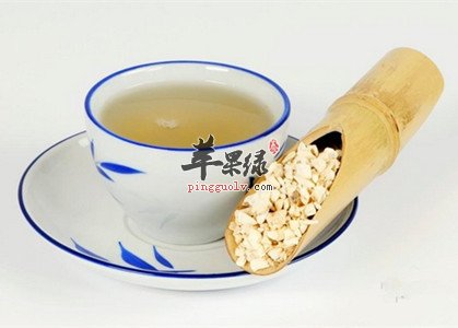 我们在生活中可以多喝一些当归泡的水