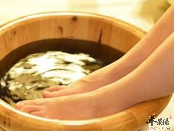 艾叶泡脚方法 艾叶泡脚注意事项