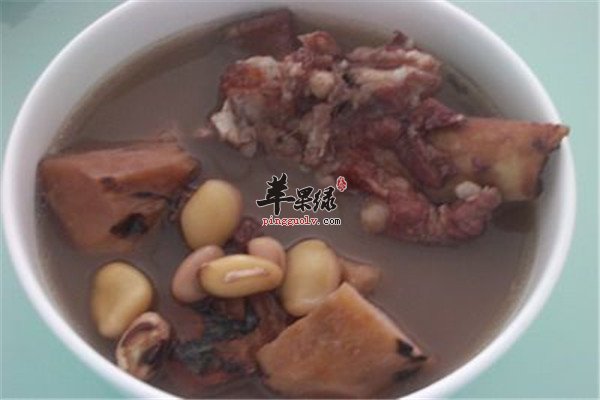 鲫鱼豆腐汤1.jpg