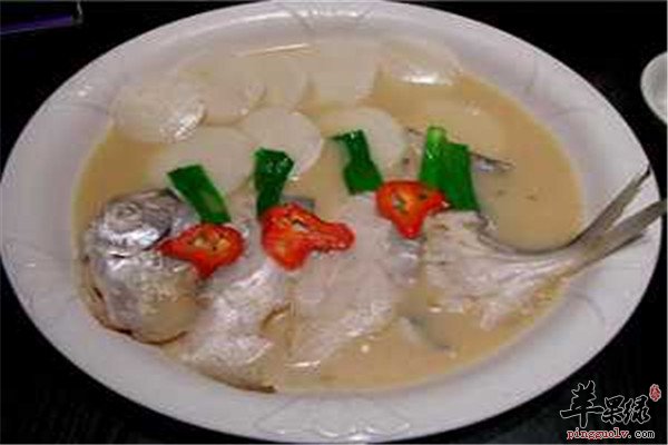 清蒸鲳鱼1.jpg