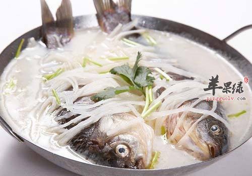 鲫鱼的食用注意事项 吃鲫鱼真能催乳吗