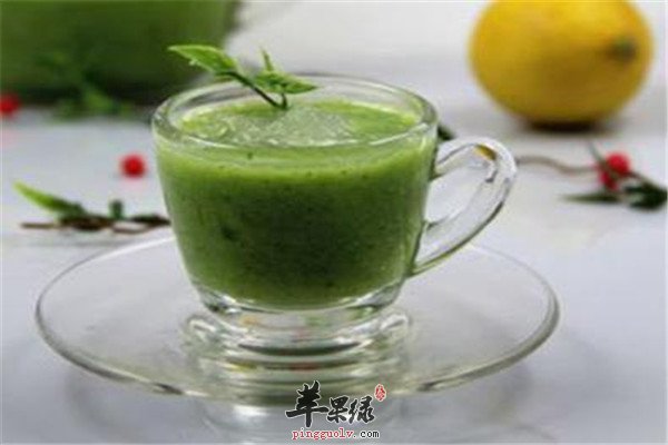 核桃仁拌菠菜2.jpg