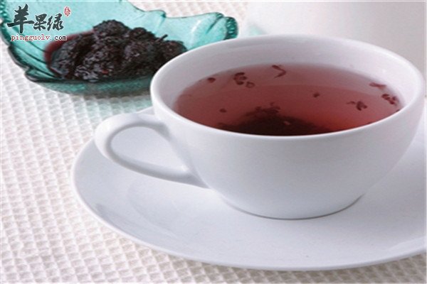 桑葚泡水2.jpg