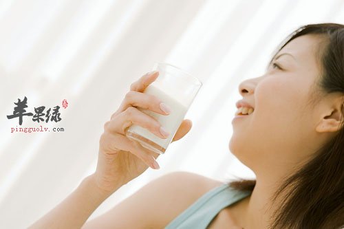 想美容减肥就选择喝点牛奶