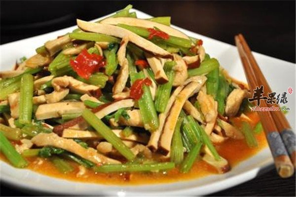芹菜能降压 推荐四款养生食谱