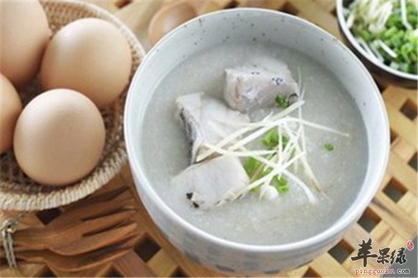 鲤鱼大米粥—健脾益胃利水通乳