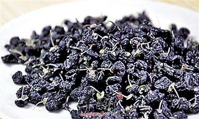 服用黑枸杞的好处 黑枸杞都有这些功效