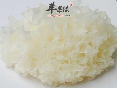 吃银耳的好处 食用银耳的注意事项有多少