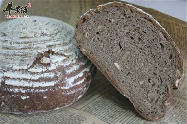黑麦面包2.jpg