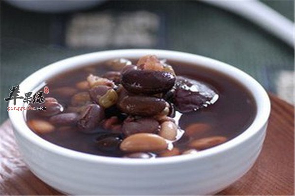 蜜枣粉葛小豆扁豆汤——安神补气血