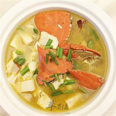 螃蟹蒸嫩豆腐——滋补解毒养筋活血