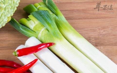 哪些食物不能和葱搭配 这样吃不健康