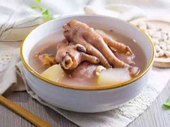 乌梅鸡爪白菜汤——清肠排毒保护肠胃