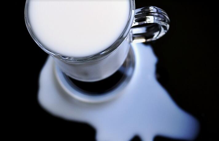 喝牛奶的好处和坏处