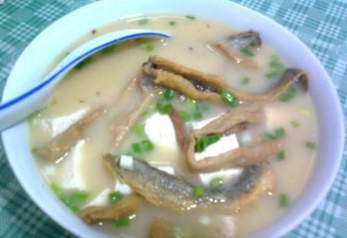 泥鳅豆腐汤——保护血管促进骨骼