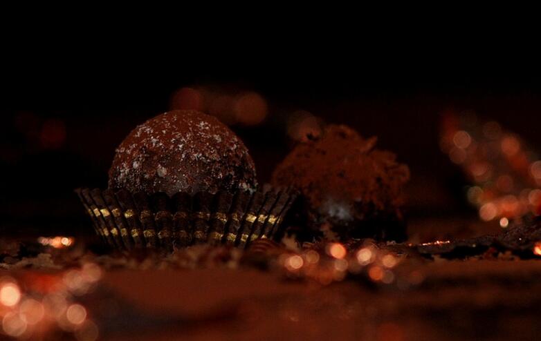 吃黑巧克力的好处和坏处