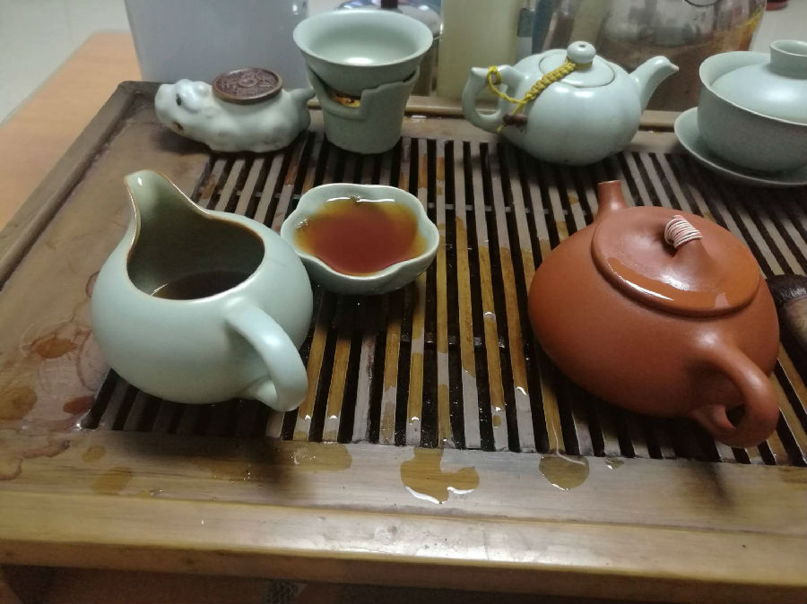 来看看饮茶常见的一些误区