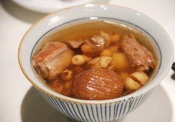 白领工作压力大 两款食谱提高记忆力