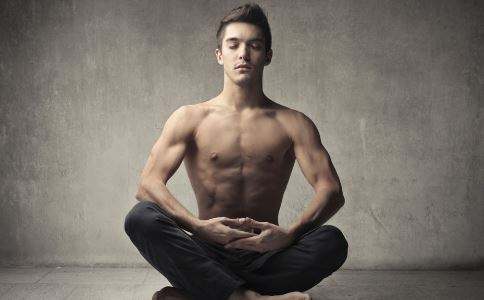 可以帮助男性瘦肚子的瑜伽动作