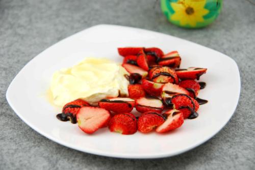 草莓沙拉——调理胃肠保护心脏