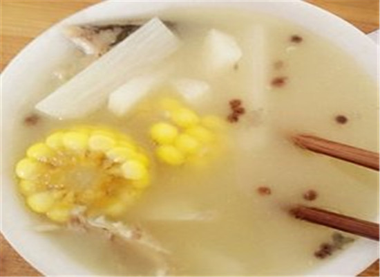 山药鱼汤——温中暖胃美容润肤