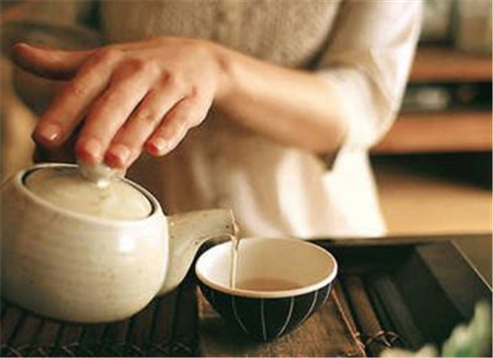 几个理由说服你经常喝绿茶的好处