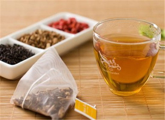 百合枇杷叶茶——化痰止咳滋阴润燥