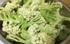 【孩子能不能吃花菜