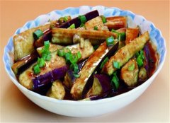 吃茄子的保健功效